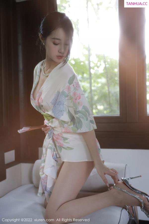 谢晚晚  [XiuRen]高清写真图 2022.08.30 No.5514 谢晚晚第6张图片